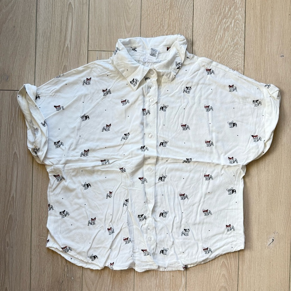 Japna French Bulldog Print Rayon Short Sleeve Button Up Shirt in White Size M